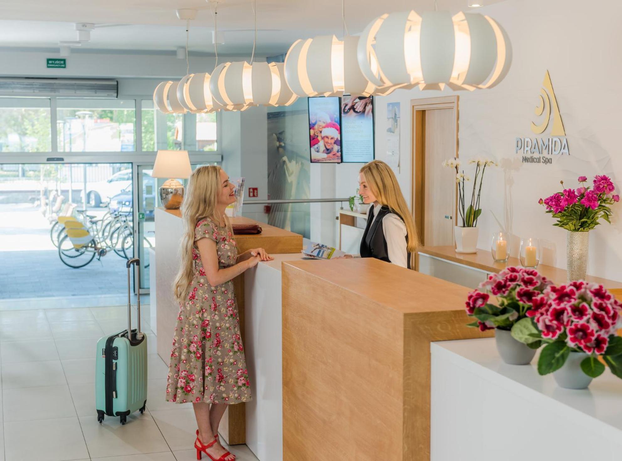 Piramida Medical Spa Mrzezyno Luaran gambar